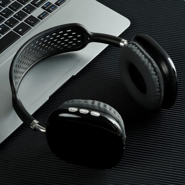 Wireless Bluetooth headphones with microphone, ideal for games and work! - Image 8